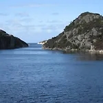 Lille Haugesund 8x Incl Motorboot Tatil Evi *