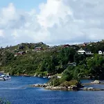 Lille Haugesund 8x Incl Motorboot