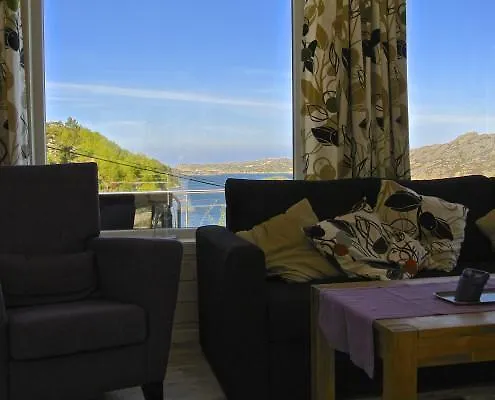 Lille Haugesund 8x Incl Motorboot Ferienhaus *